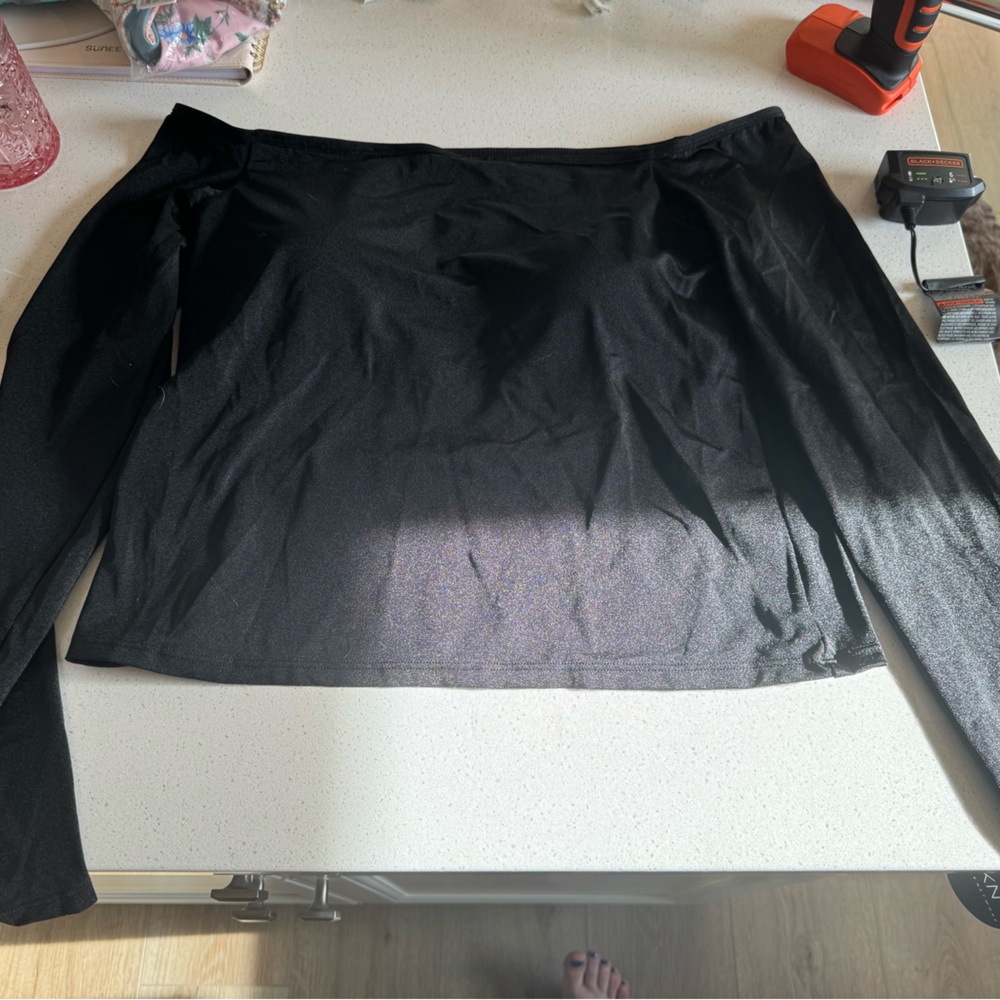 Klassy network long sleeve off the shoulder top luxe